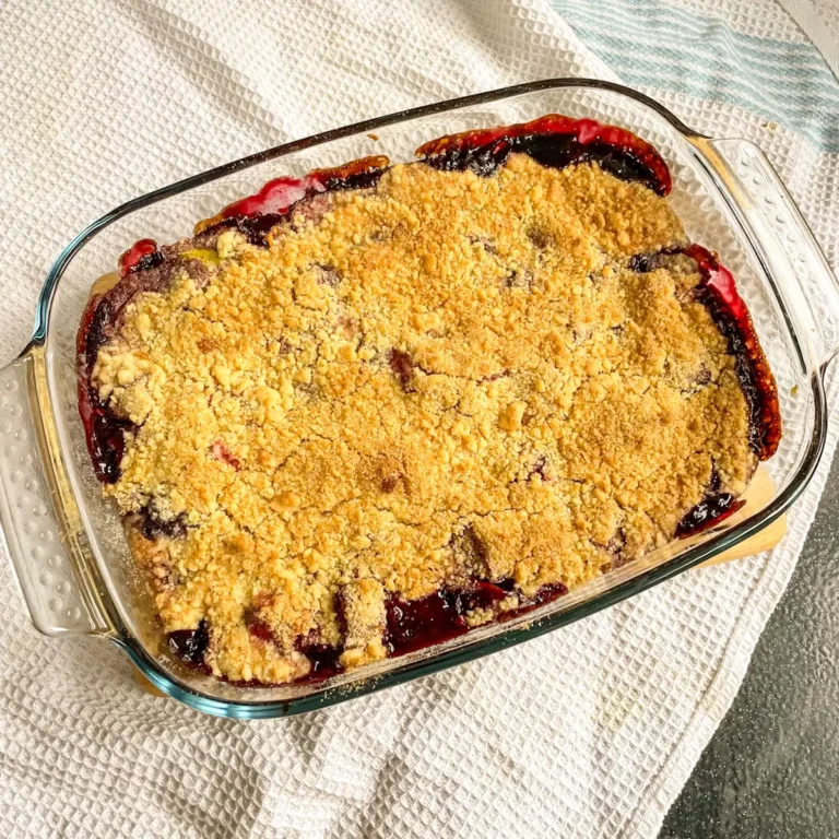 Apple and Blackberry Crumble